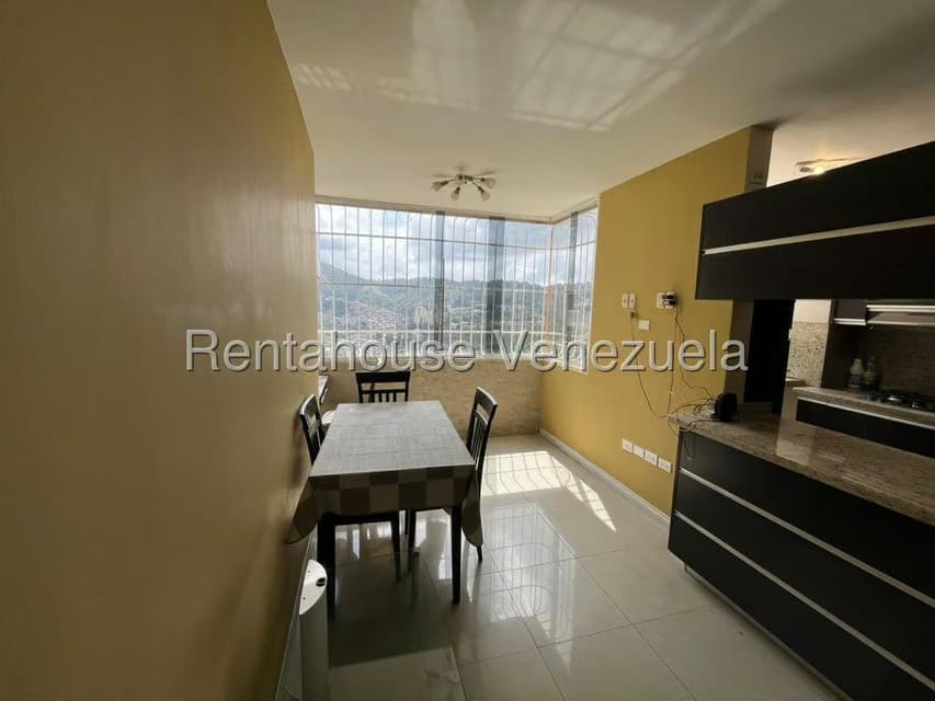 Apartamento (1 Nivel) en Alquiler en Baruta, Distrito Metropolitano - 12
