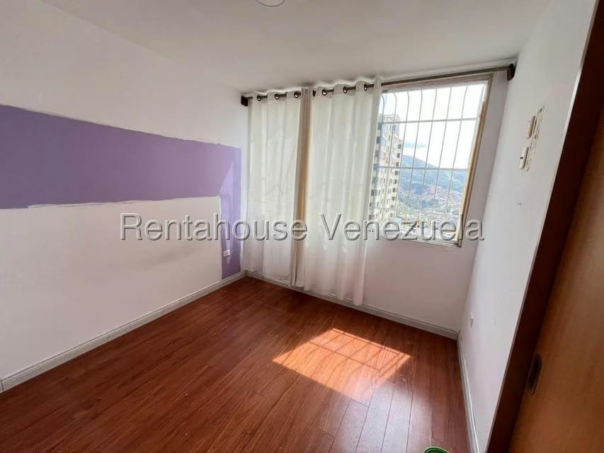 Apartamento (1 Nivel) en Alquiler en Baruta, Distrito Metropolitano - 14