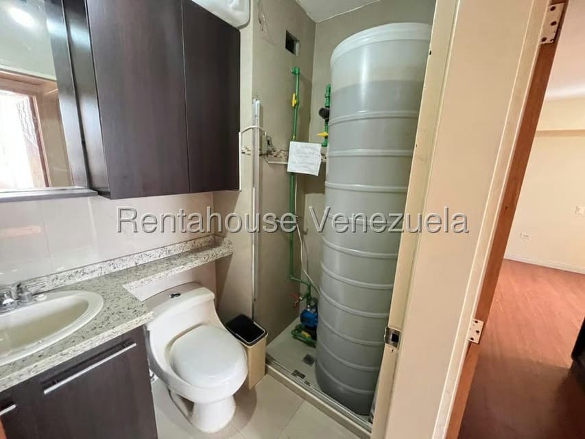 Apartamento (1 Nivel) en Alquiler en Baruta, Distrito Metropolitano - 17