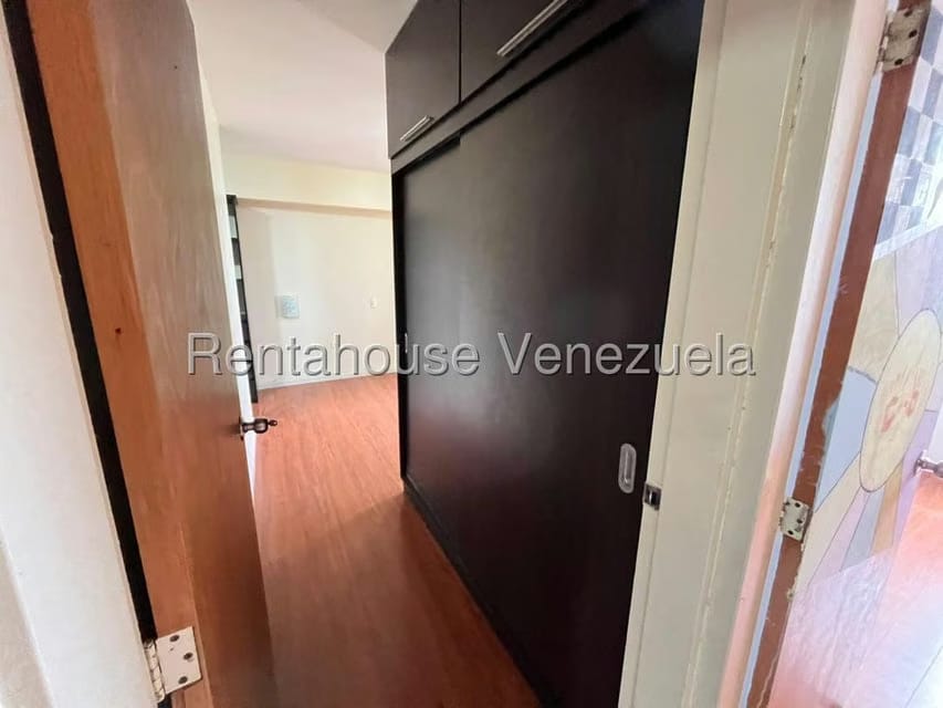 Apartamento (1 Nivel) en Alquiler en Baruta, Distrito Metropolitano - 20