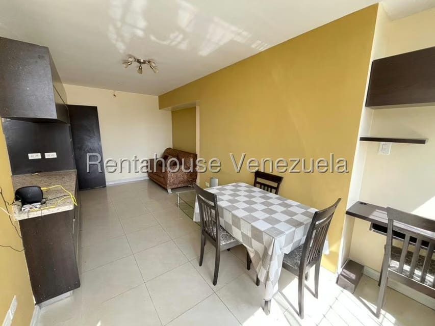 Apartamento (1 Nivel) en Alquiler en Baruta, Distrito Metropolitano - 6