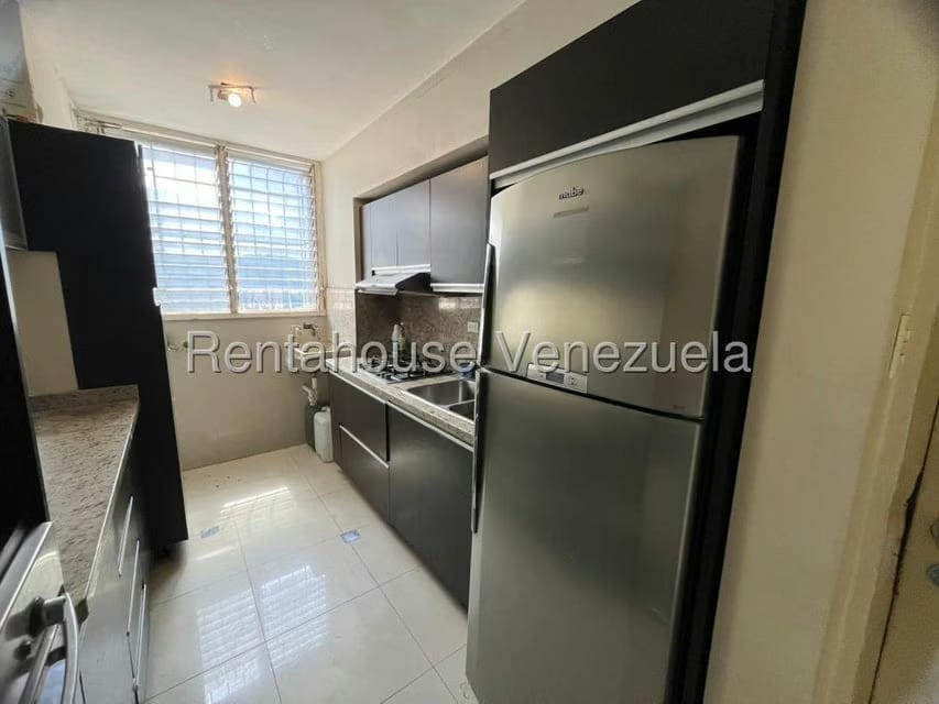 Apartamento (1 Nivel) en Alquiler en Baruta, Distrito Metropolitano - 8