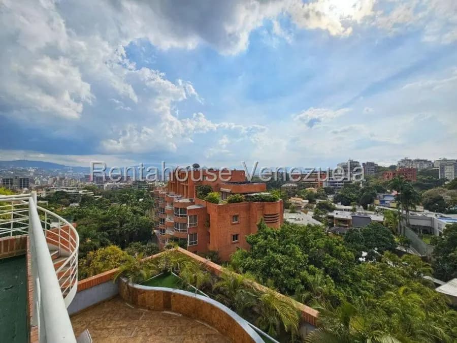 Apartamento en Venta en Altamira Caracas - 3