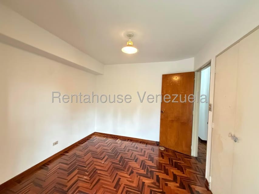 Apartamento (1 Nivel) en Venta en Manzanares, Distrito Metropolitano - 15