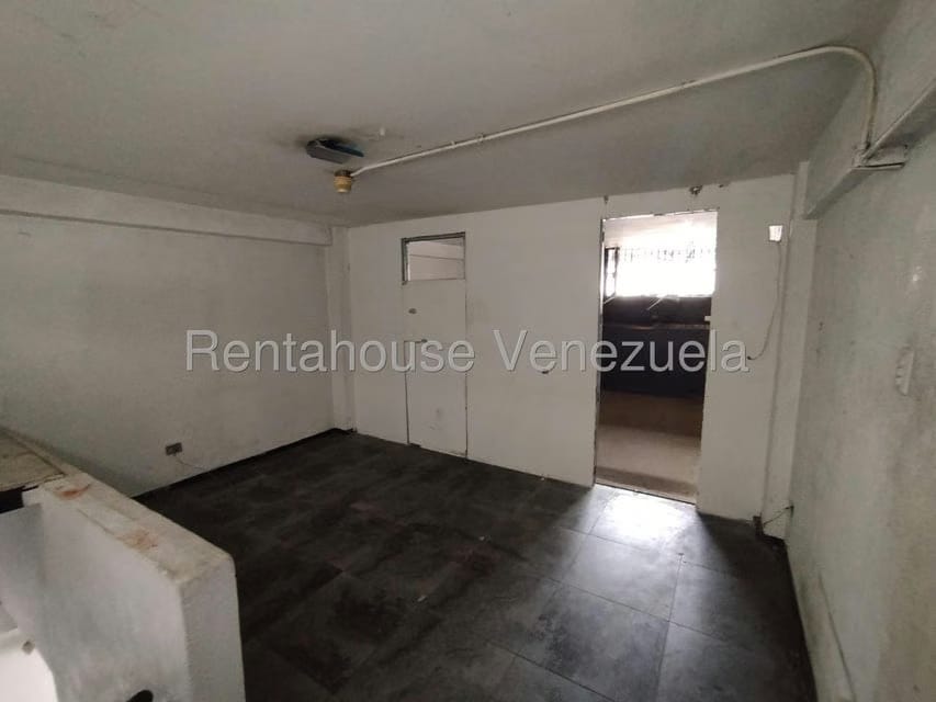 Comercial (Local Comercial) en Alquiler en Sabana Grande, Distrito Metropolitano - 10