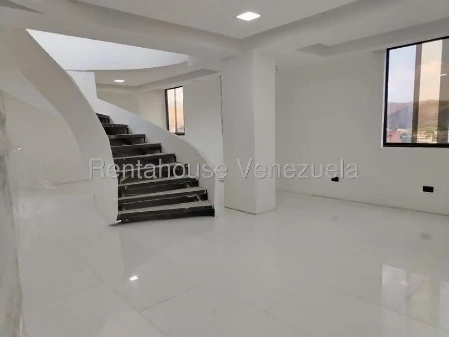 Apartamento en Venta en el bosque Maracay - 3