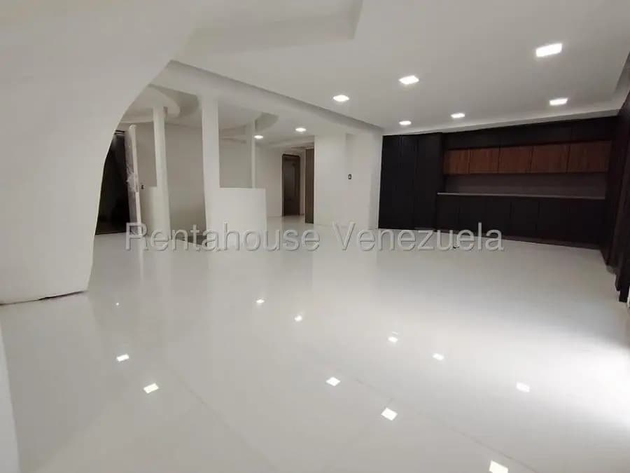 Apartamento en Venta en el bosque Maracay - 5