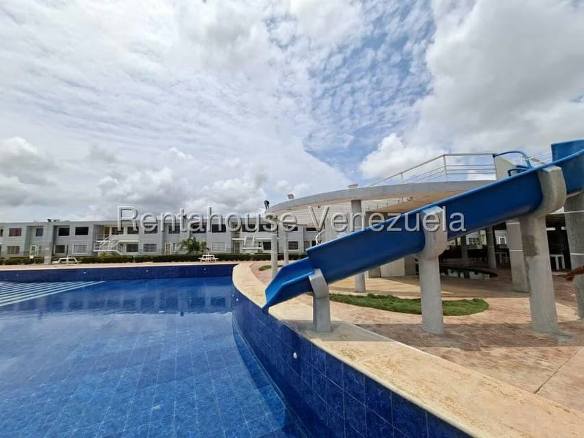 Apartamento (1 Nivel) en Venta en Flamingo, Falcon - 12