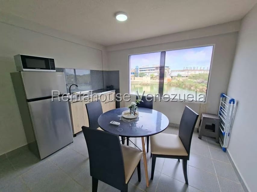 Apartamento (1 Nivel) en Venta en Flamingo, Falcon - 4