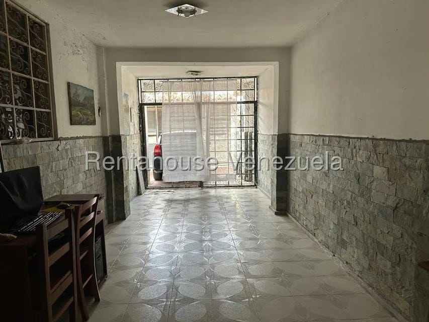 Casa (1 Nivel) en Venta en Palo Verde, Distrito Metropolitano - 11