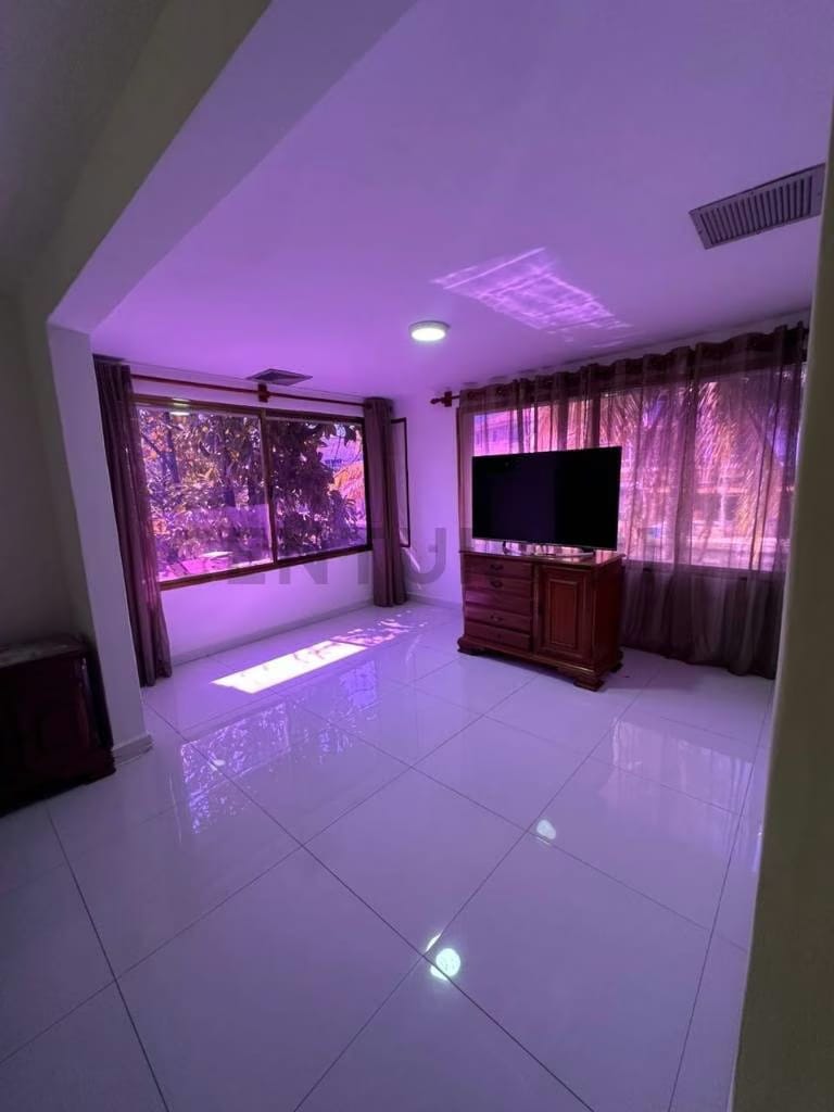 Casa en alquiler en el exclusivo Conjunto Residencia La Guarimba, Lechería - 12