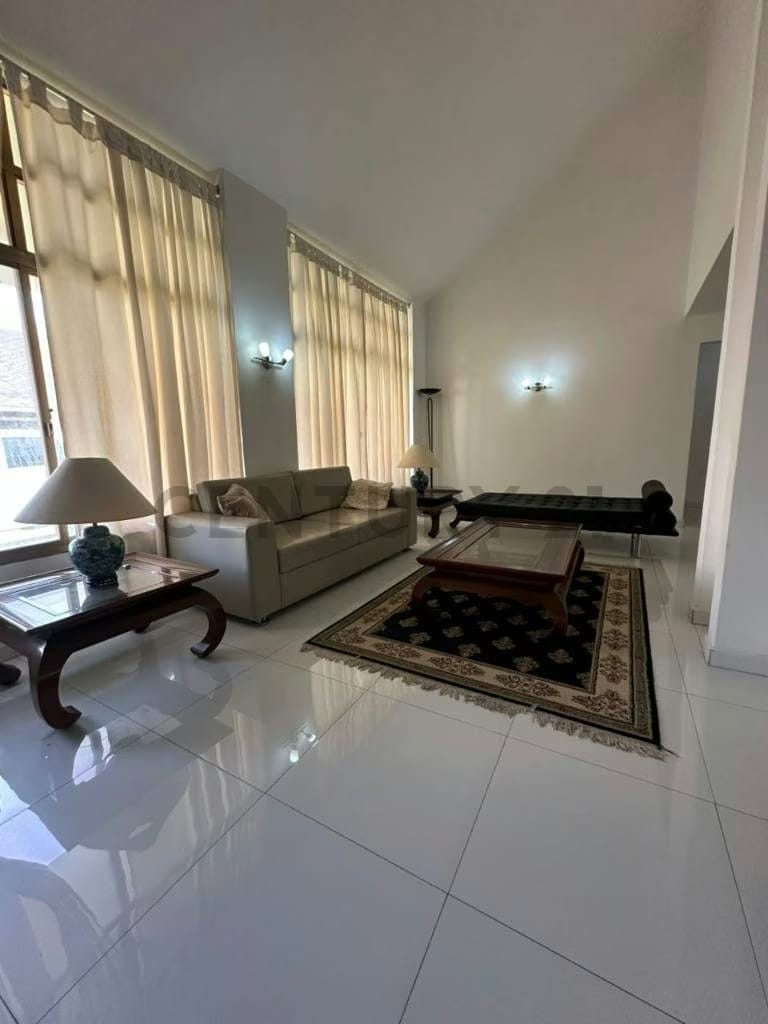 Casa en alquiler en el exclusivo Conjunto Residencia La Guarimba, Lechería - 13