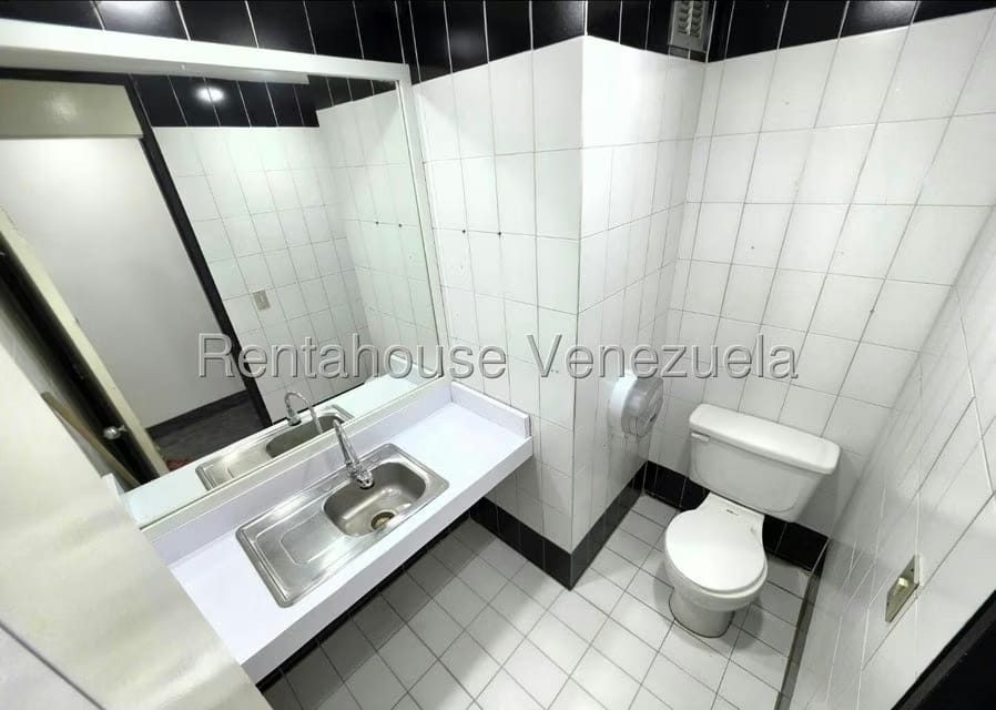 Comercial (Oficina) en Alquiler en Chacaito, Distrito Metropolitano - 16