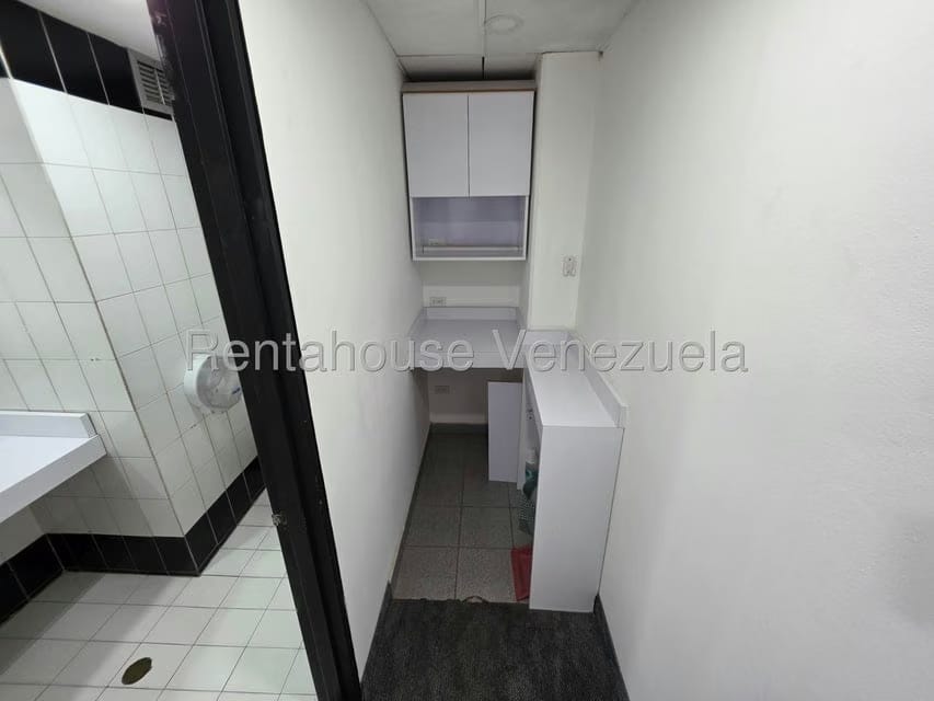 Comercial (Oficina) en Alquiler en Chacaito, Distrito Metropolitano - 18