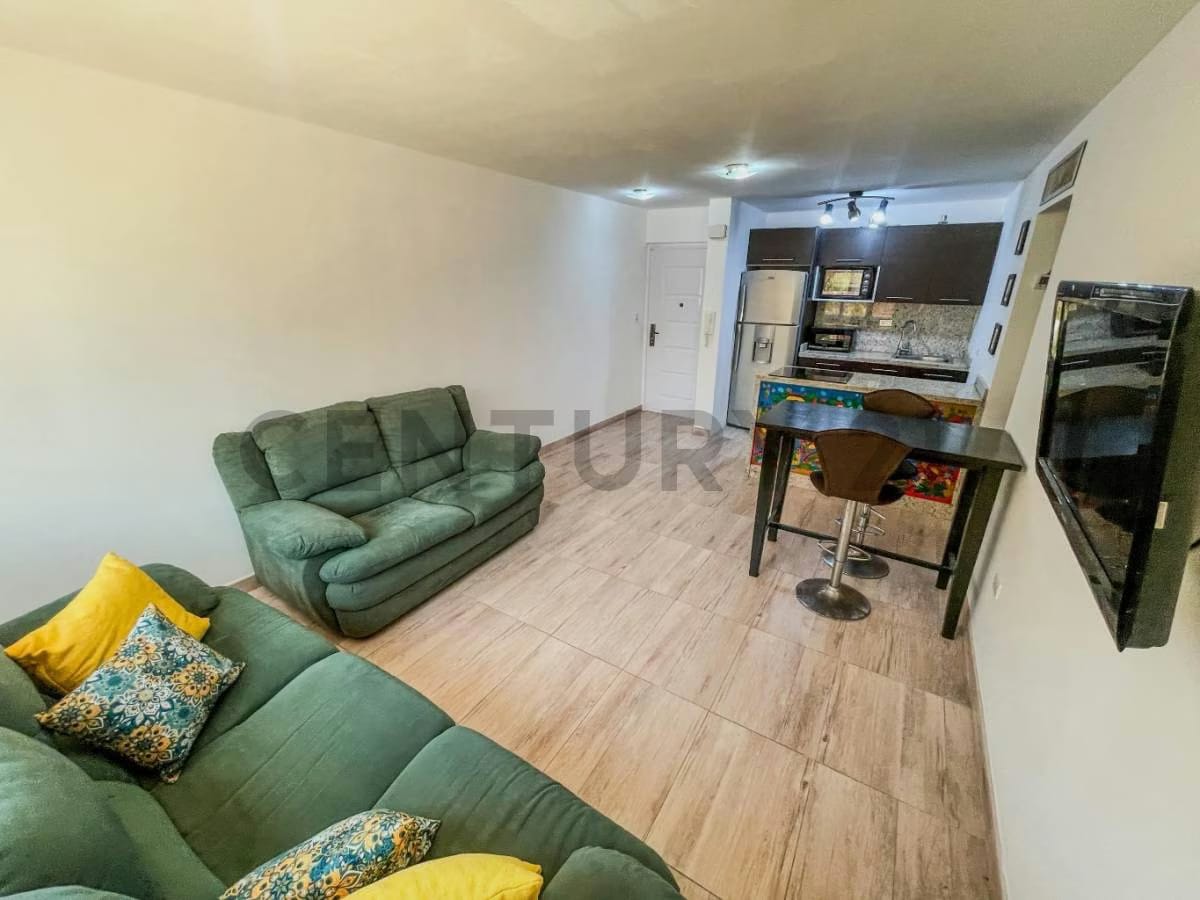 EN ALQUILER APARTAMENTO CONJUNTO RESIDENCIAL LECHERIA ENTREMARES - 3