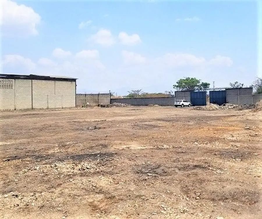 Terreno en Venta en Urdaneta Urbanización Flor Amariilo - 15