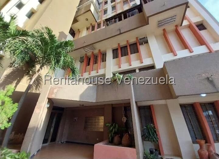 Apartamento (Duplex) en Alquiler en Centro, Zulia