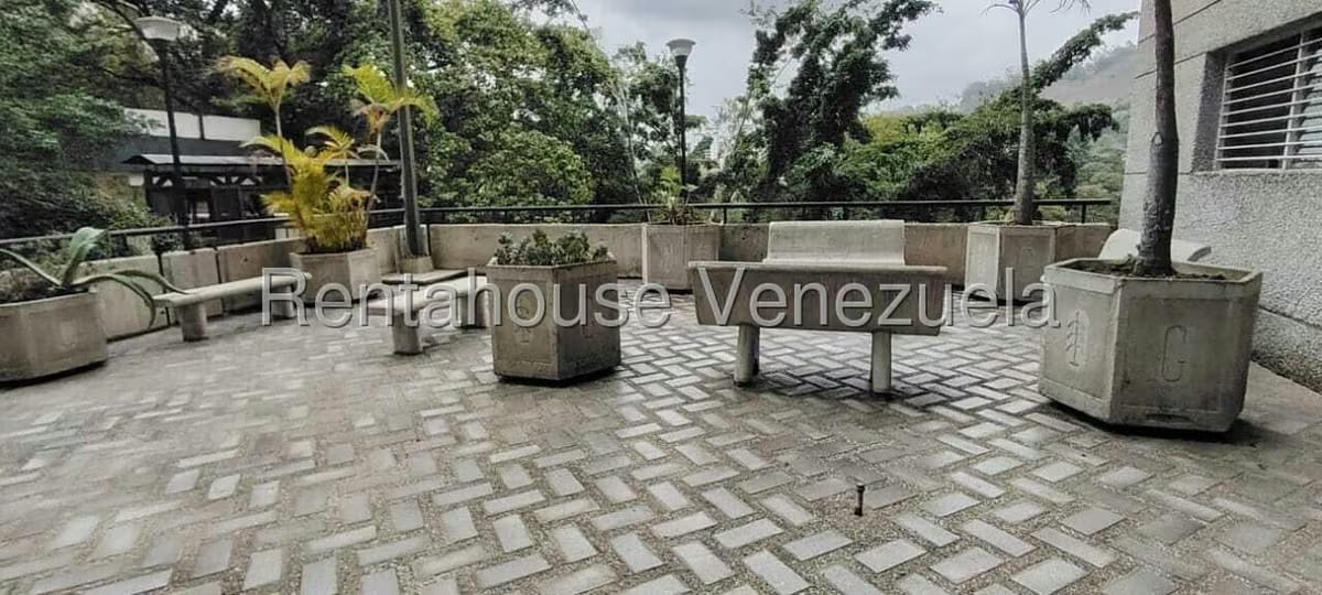 Apartamento (1 Nivel) en Alquiler en La Boyera, Distrito Metropolitano - 3