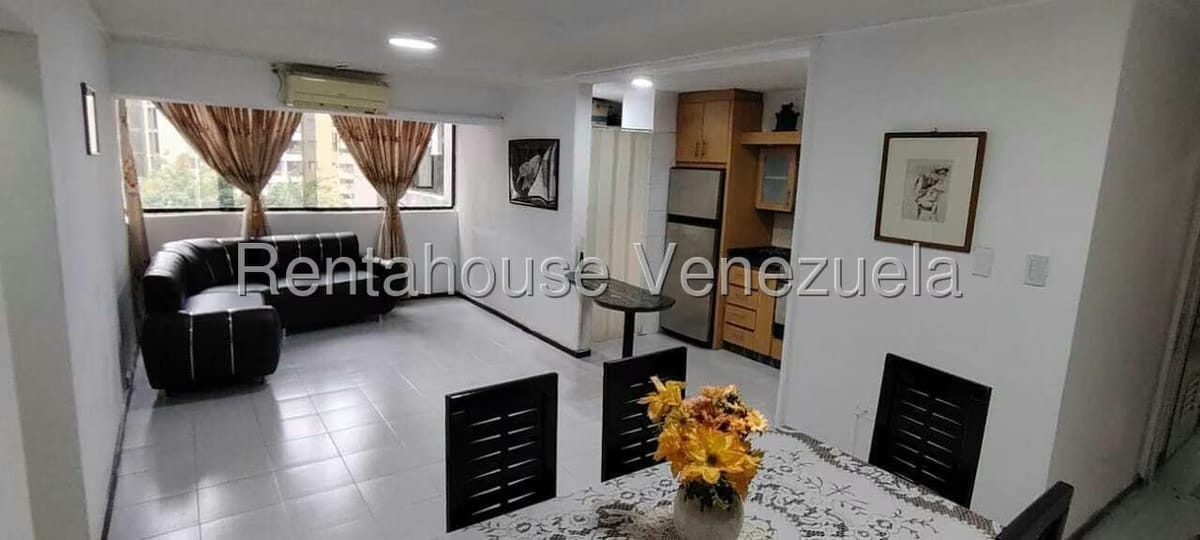 Apartamento (1 Nivel) en Alquiler en La Boyera, Distrito Metropolitano - 21