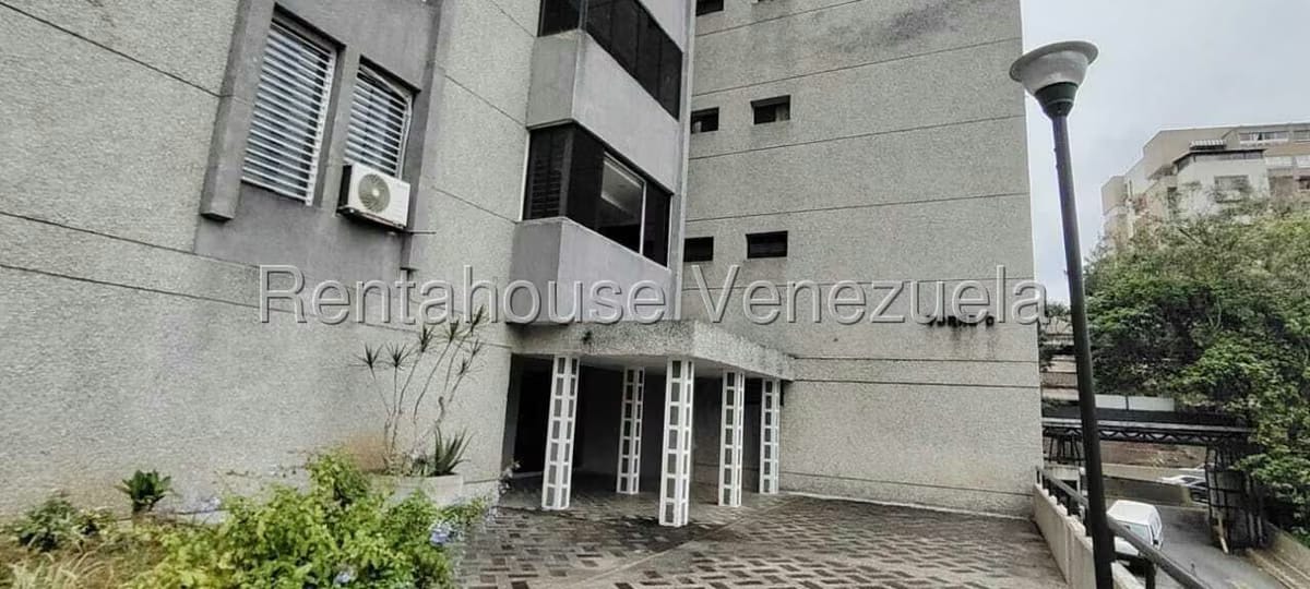 Apartamento (1 Nivel) en Alquiler en La Boyera, Distrito Metropolitano - 29
