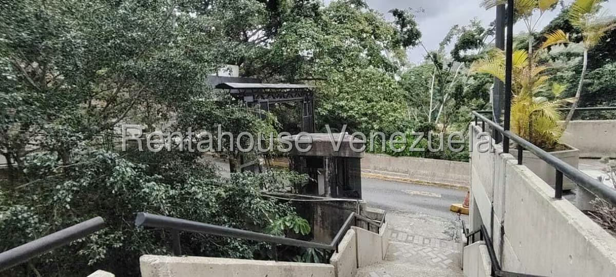 Apartamento (1 Nivel) en Alquiler en La Boyera, Distrito Metropolitano - 30