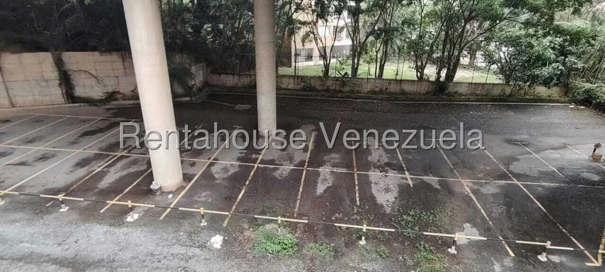 Apartamento (1 Nivel) en Alquiler en La Boyera, Distrito Metropolitano - 40