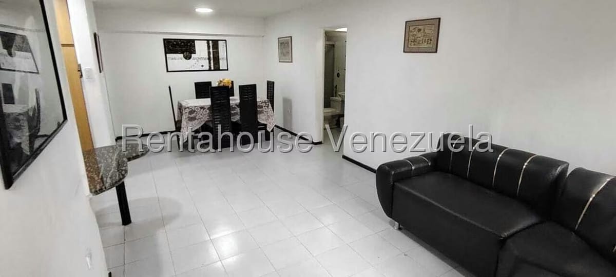 Apartamento (1 Nivel) en Alquiler en La Boyera, Distrito Metropolitano - 9