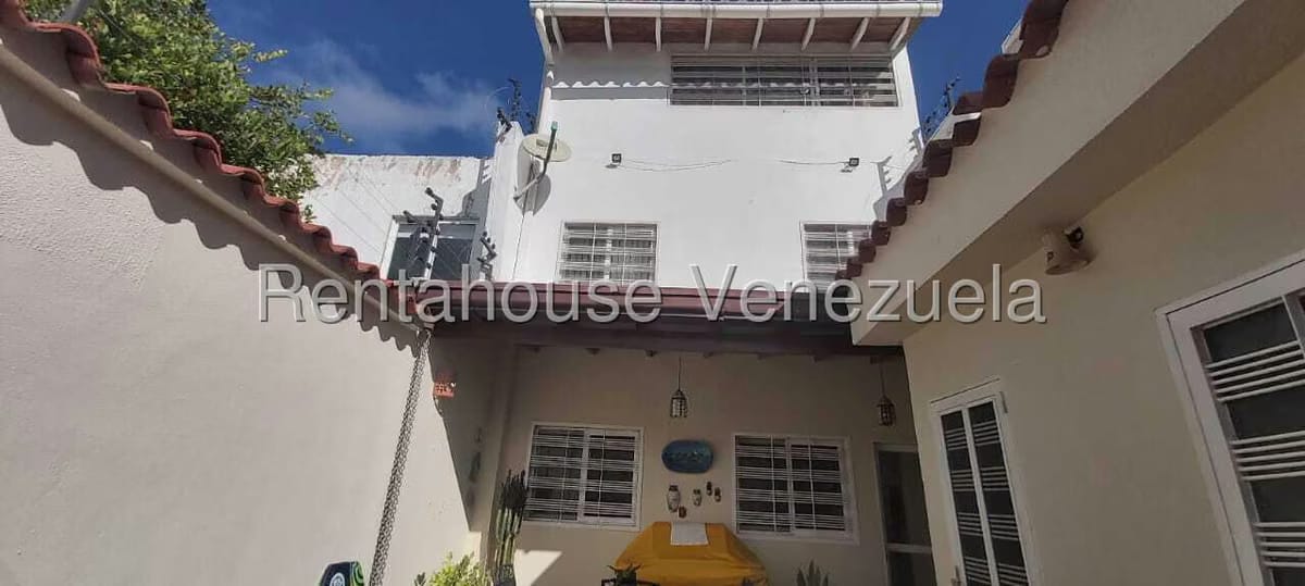 Townhouse (1 Nivel) en Venta en Avenida 31 de Julio, Nueva Esparta - 3