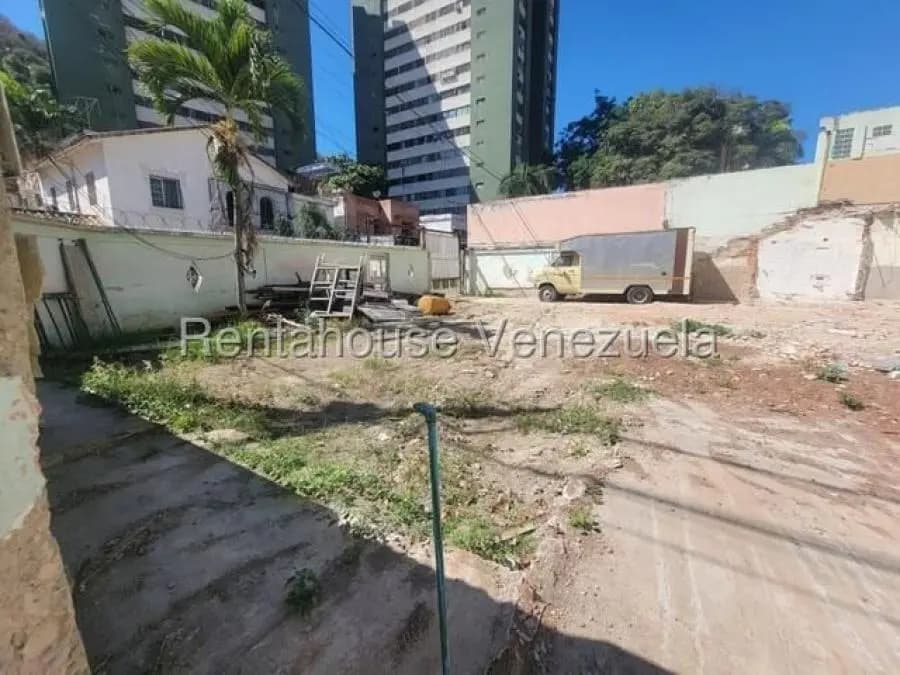 Terreno en Venta en EL Paraiso Caracas