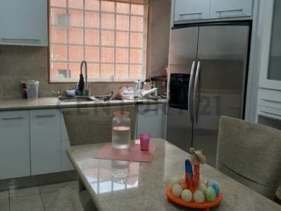 VENTA DE PENTHOUSE EN LA FLORIDA - 8