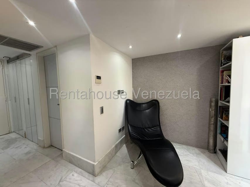 Apartamento (1 Nivel) en Venta en La Castellana, Distrito Metropolitano - 14