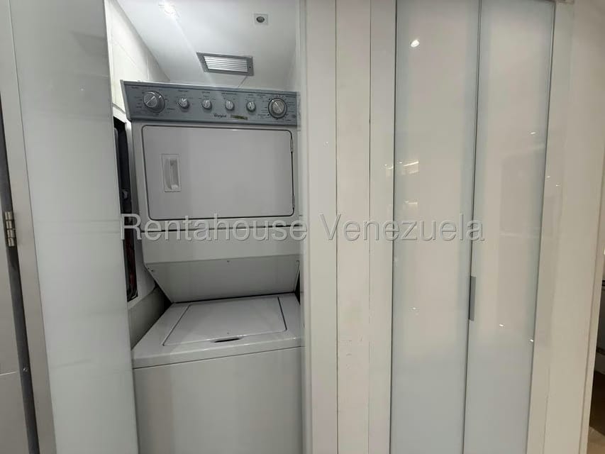 Apartamento (1 Nivel) en Venta en La Castellana, Distrito Metropolitano - 18