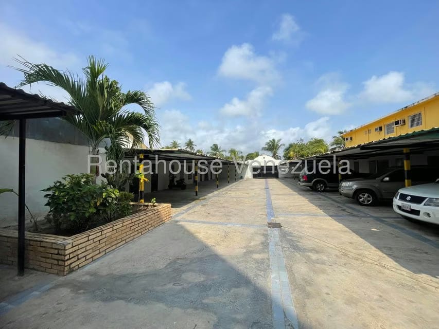 Apartamento (1 Nivel) en Venta en Tucacas, Falcon - 26