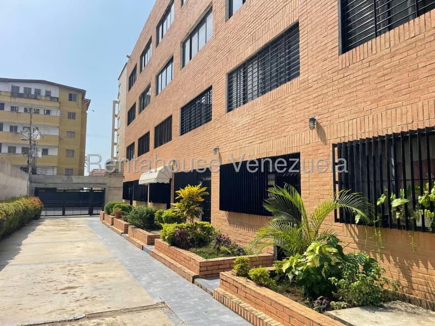 Apartamento (1 Nivel) en Venta en Tucacas, Falcon - 41