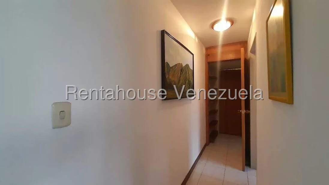 Apartamento (1 Nivel) en Alquiler en La Urbina, Distrito Metropolitano - 11