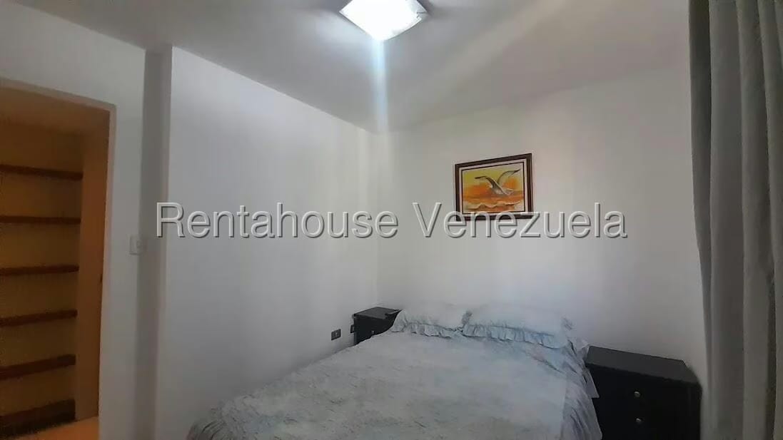 Apartamento (1 Nivel) en Alquiler en La Urbina, Distrito Metropolitano - 14