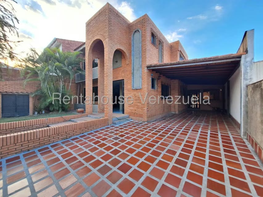 Casa (Duplex) en Venta en El Parral, Carabobo