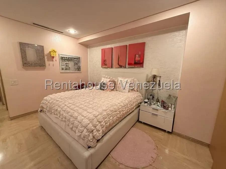 Apartamento en Venta en Campo Alegre Caracas - 13