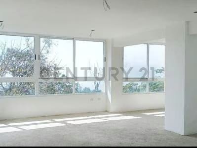 Venta De Pent-house Res. Vista el Valle - 2