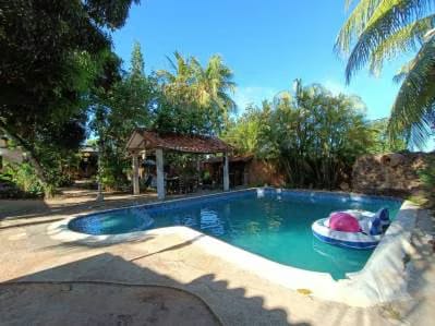 Casa Ideal Para Posada y Local Comercial - 2