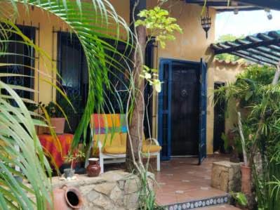 Casa Ideal Para Posada y Local Comercial - 8