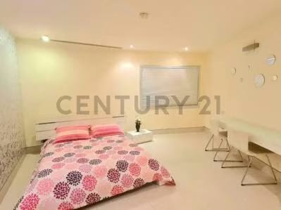 MODERNA Y MINIMALISTA VILLA EN ALQUILER - 8