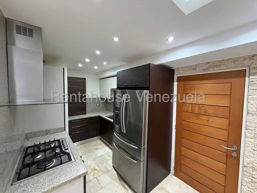 Apartamento (1 Nivel) en Venta en Santa Monica, Distrito Metropolitano - 3
