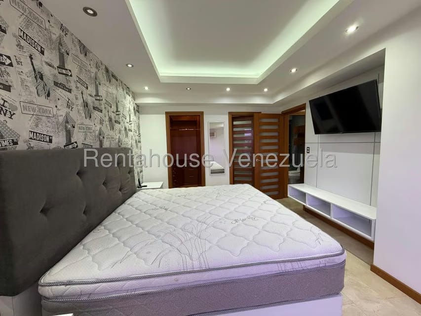 Apartamento (1 Nivel) en Venta en Santa Monica, Distrito Metropolitano - 23