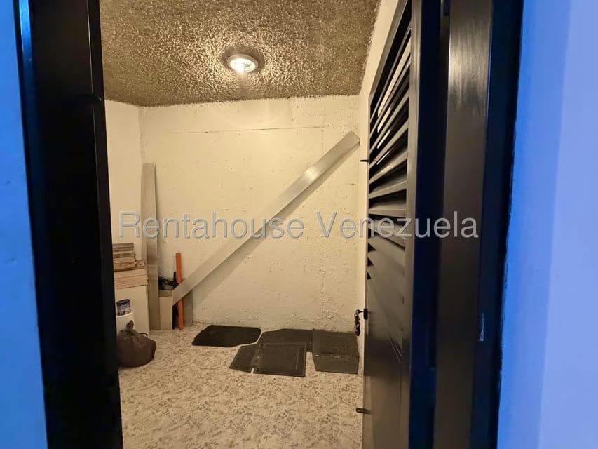 Apartamento (1 Nivel) en Venta en Santa Monica, Distrito Metropolitano - 30