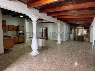 Casa en Avenida Principal de Guanta, Urbanización Las Palmas - 4