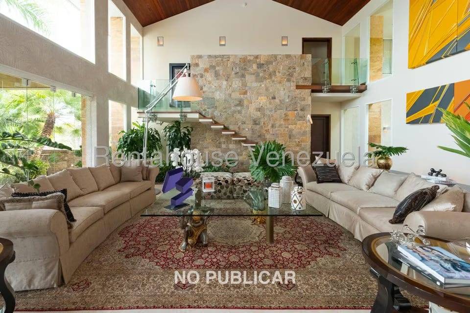 Casa (1 Nivel) en Venta en La Trinidad, Distrito Metropolitano - 5