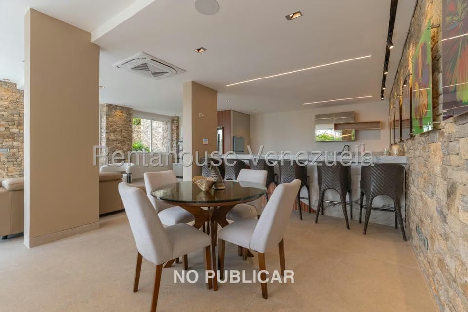 Casa (1 Nivel) en Venta en La Trinidad, Distrito Metropolitano - 77