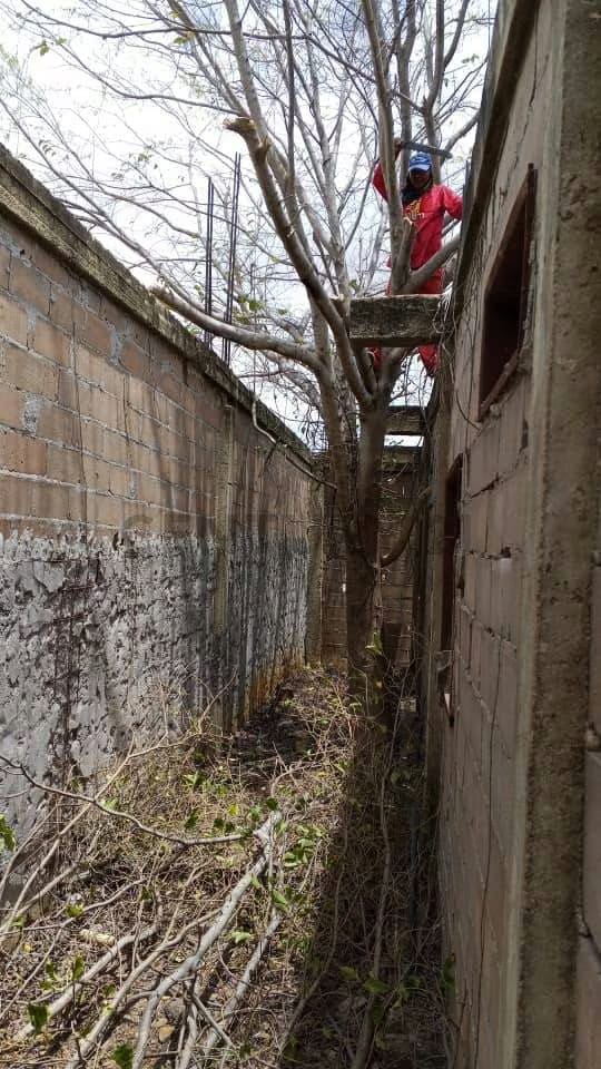 Parcela de terreno en venta en el CR. VILLAS CRISTAL - 6