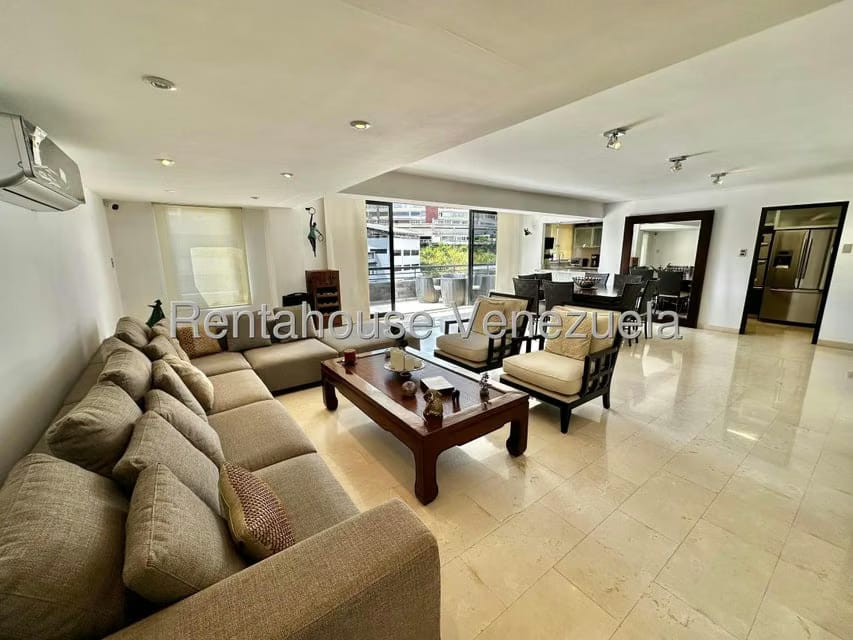 Apartamento (1 Nivel) en Venta en Las Mercedes, Distrito Metropolitano - 3